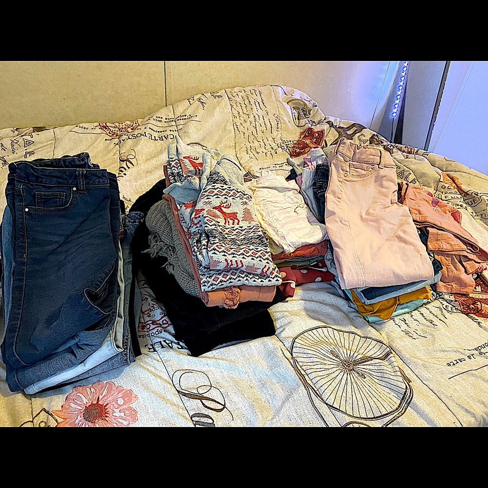 Bag of clothes, size 10-12, worn once.
